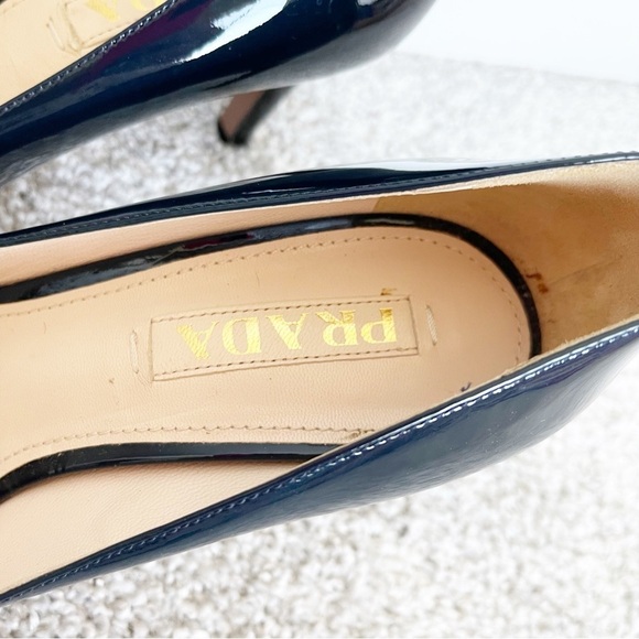 Prada Black and Navy Cap Toe Heels - Picture 7 of 10